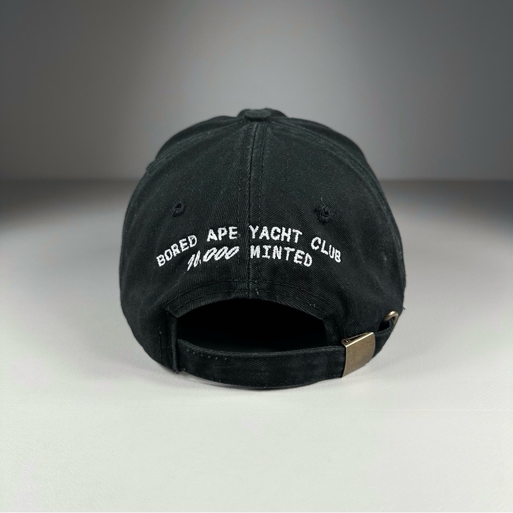 Black Skull Embroidered Cap - Picture 3 of 4
